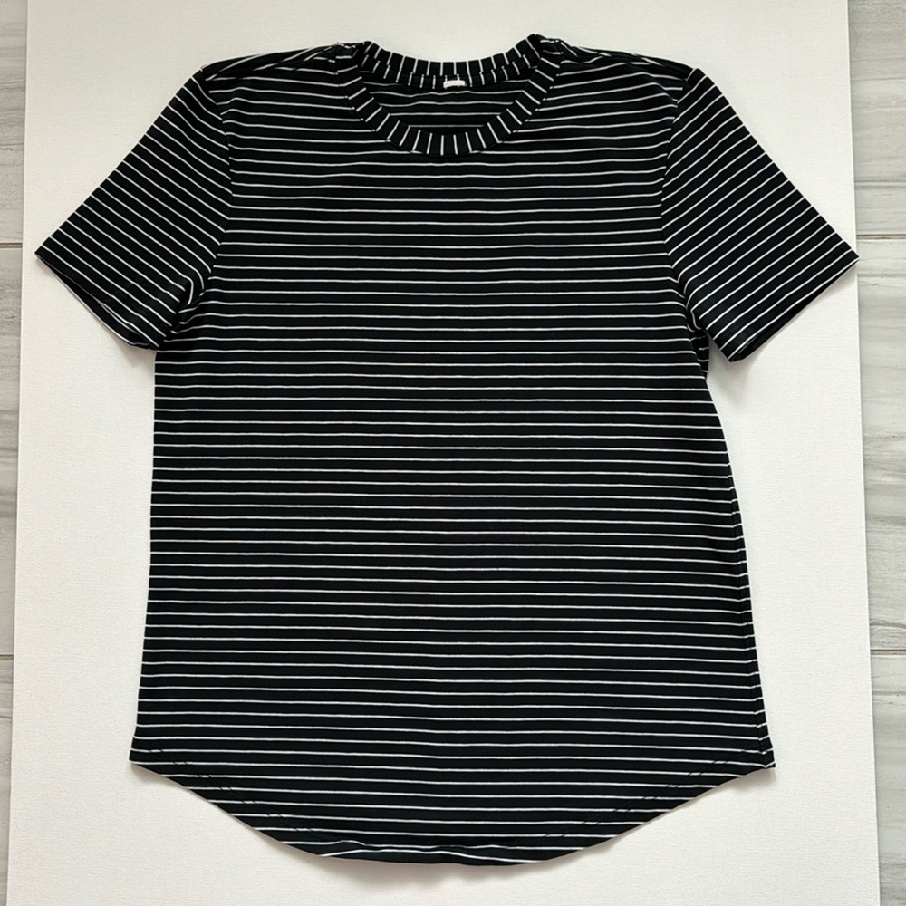 lululemon Love t-shirt